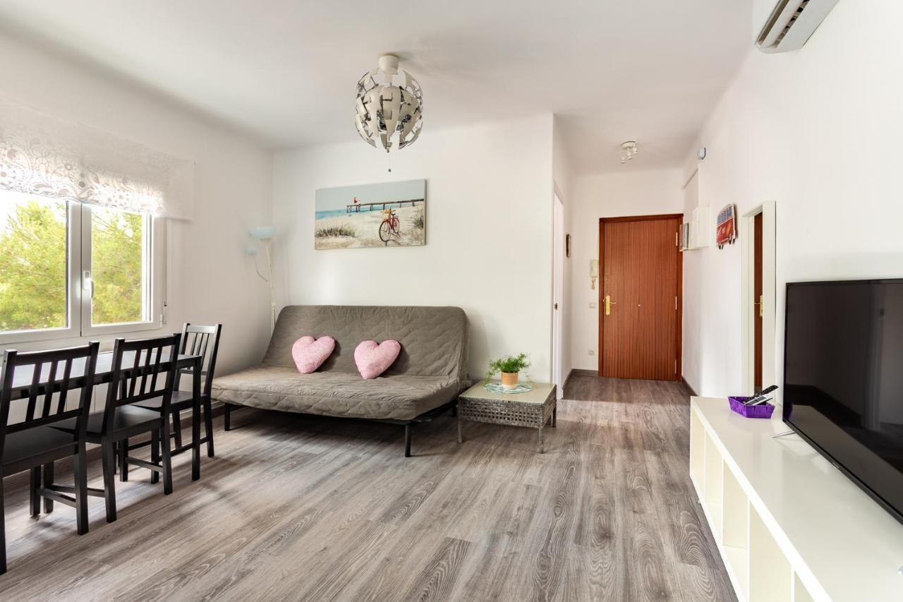 Barca 3 New Lovely Aprtment Near Beach 산트 아드리아 데 베소스 외부 사진